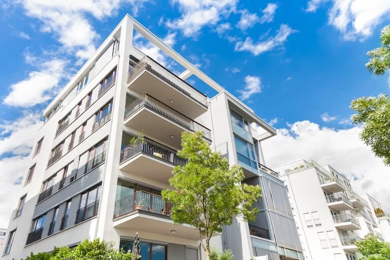 不動産投資の種類2. 一棟マンション・一棟アパート投資