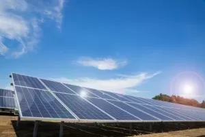 不動産投資と太陽光発電の比較